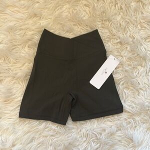 CRZ YOGA Women's Dark Green Athletic Shorts